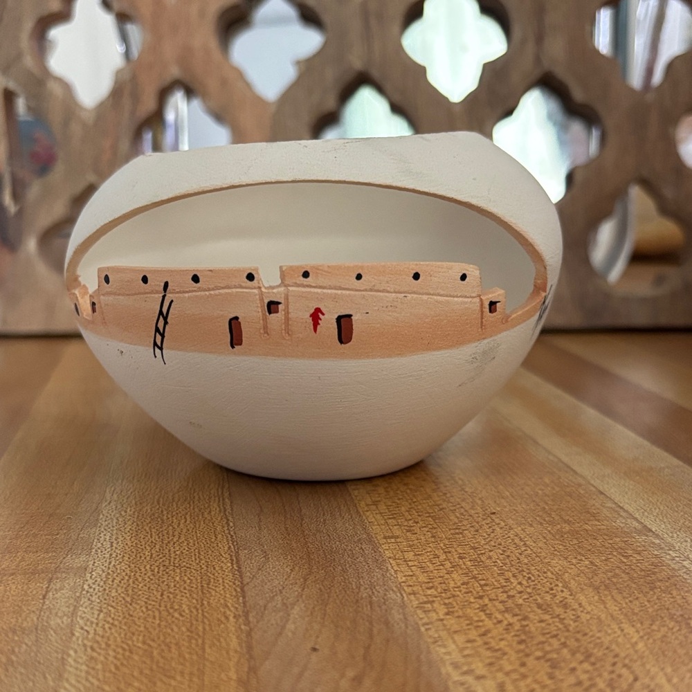 Handcrafted White and Tan Ceramic Pueblo Bowl -Native American tea light holder